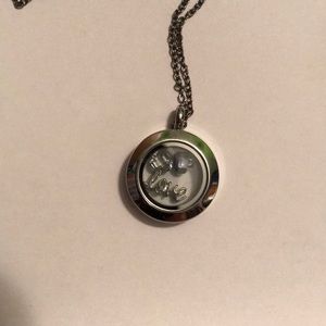 Origami owl necklace